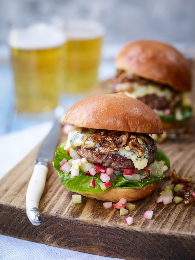 Blue cheese burger with celery and radish salsa
